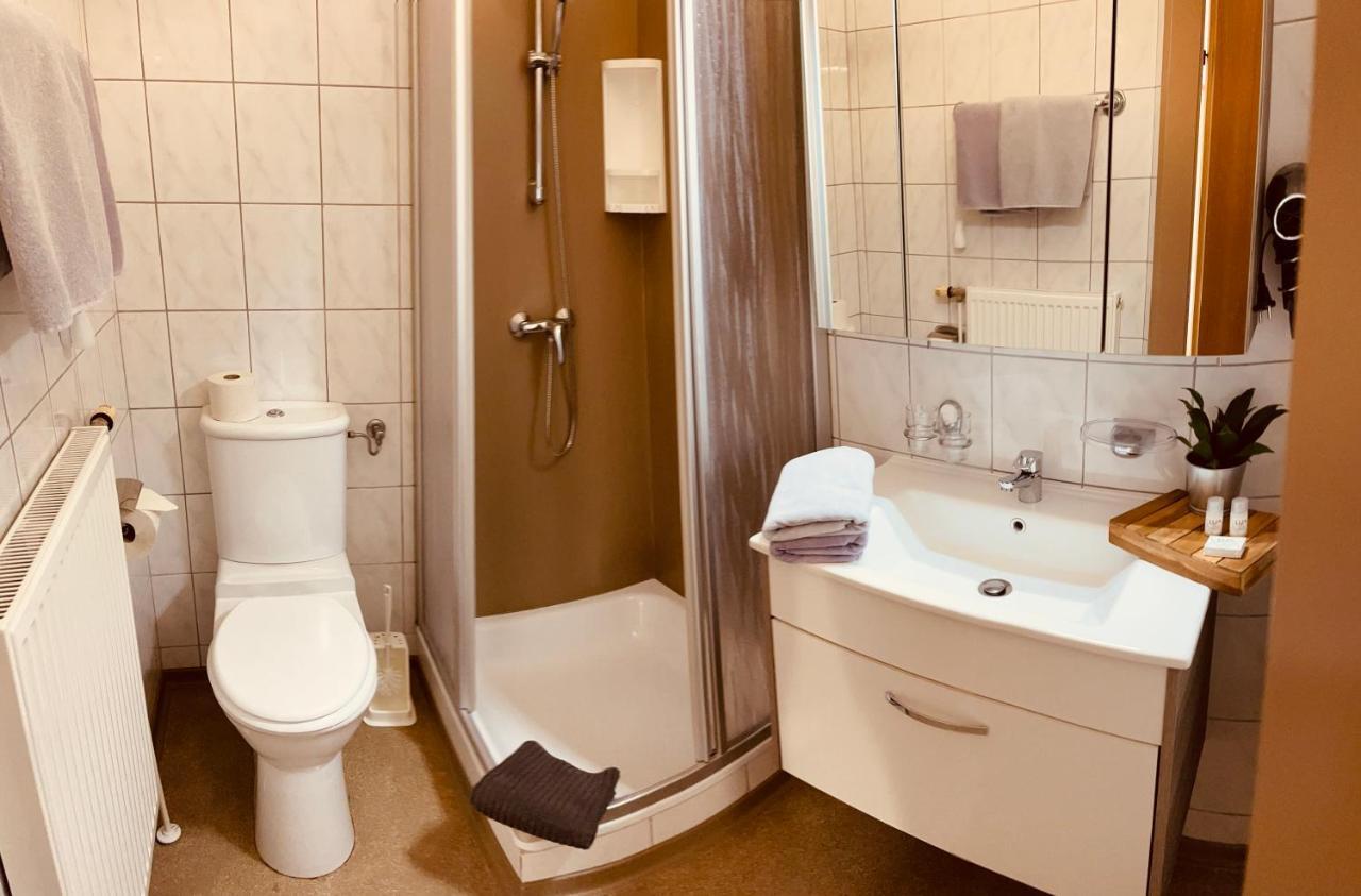 Gaestehaus Auer Fritzi Jois Bagian luar foto